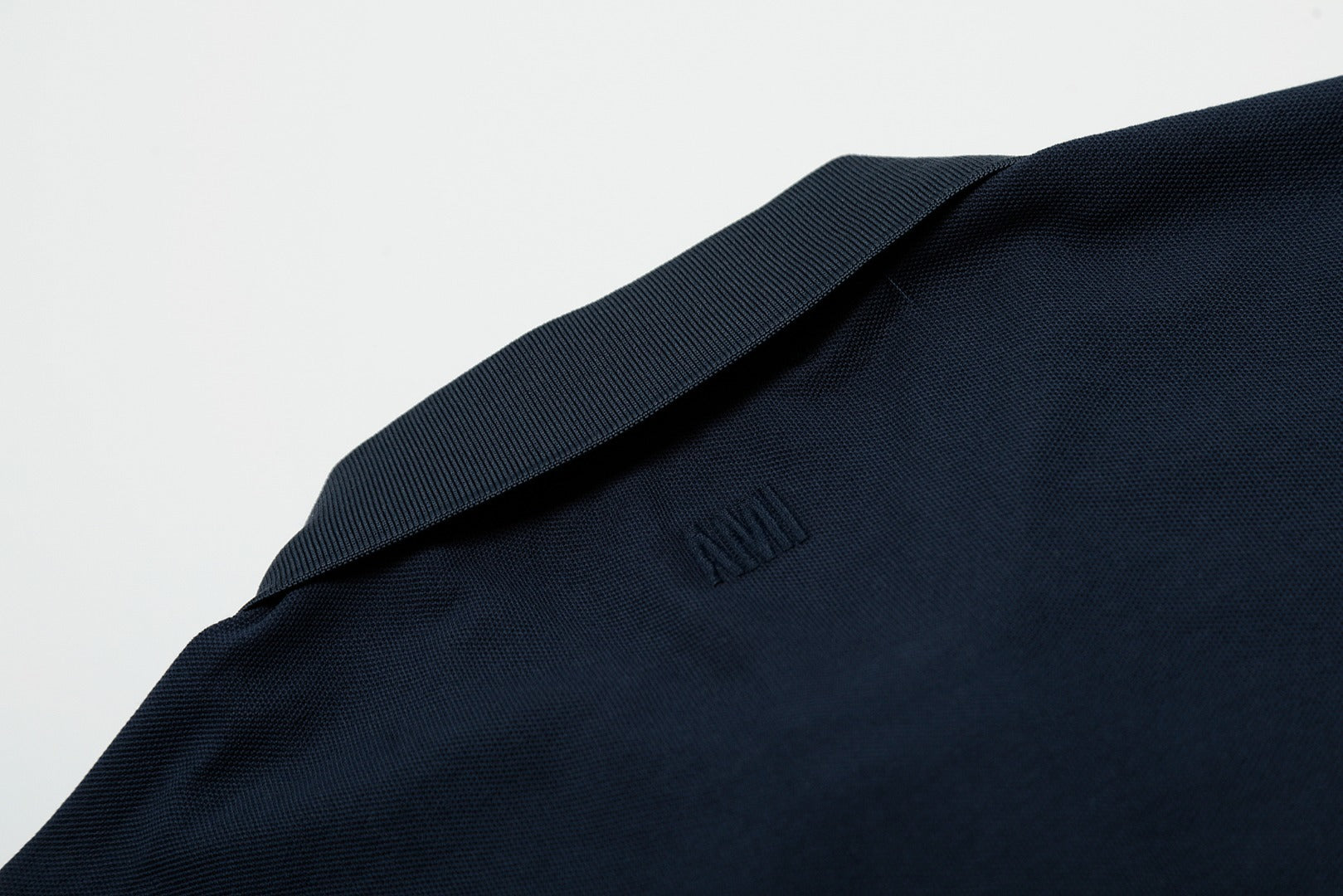 AMI Paris Polo Azul marino